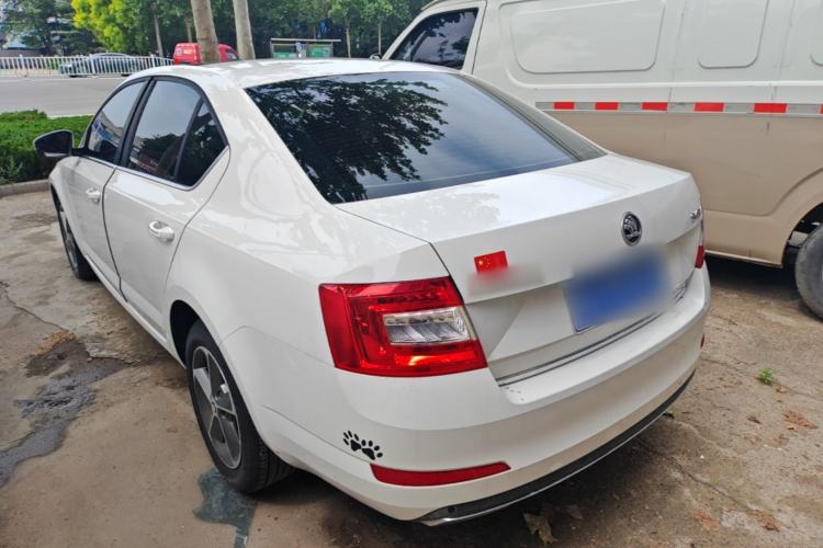 Used Skoda Octavia 2016 1.6L Automatic Smart Drive Edition Rear Left 45 Deg