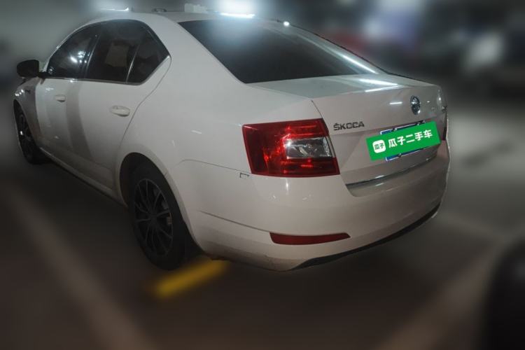 Used Skoda Octavia 2016 1.6L Automatic Smart Drive Edition Rear Left 45 Deg