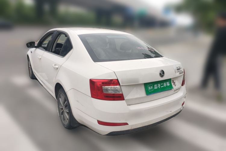 Used Skoda Octavia 2016 1.6L Manual Trend Edition Rear Left 45 Deg