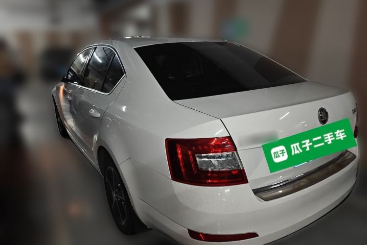 Used Skoda Octavia 2016 1.6L Automatic Smart Drive Edition Rear Left 45 Deg