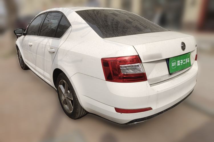 Used Skoda Octavia 2016 TSI280 DSG Smart Drive Edition Rear Left 45 Deg