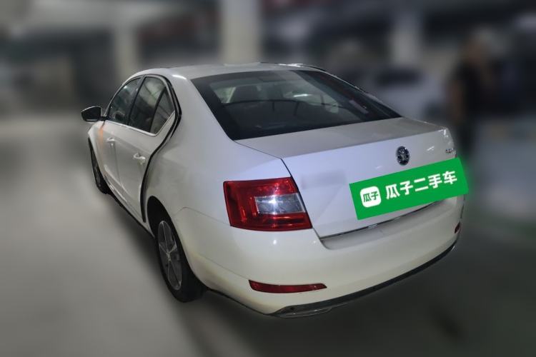 Used Skoda Octavia 2016 1.6L Automatic Smart Drive Edition Rear Left 45 Deg