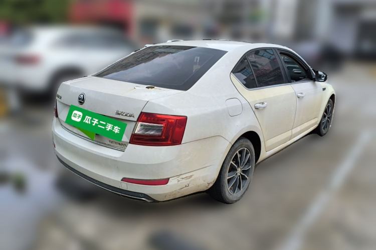 Used Skoda Octavia 2016 1.6L Automatic Smart Drive Edition Rear Right 45 Deg