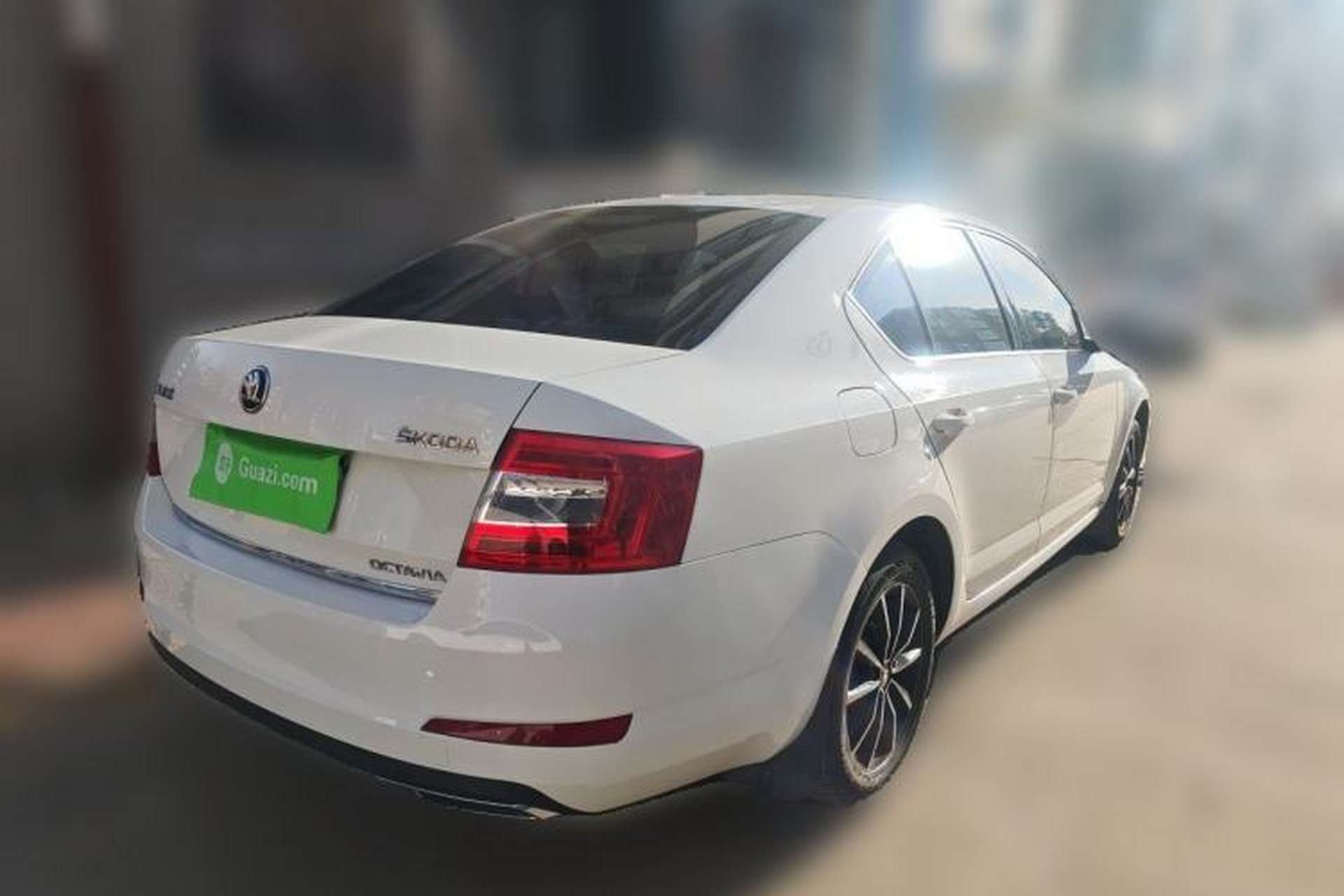 Used Skoda Octavia 2016 1.6L Automatic Smart Drive Edition Rear Right 45 Deg