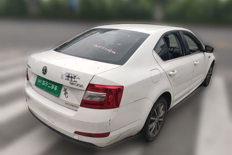 Used Skoda Octavia 2016 1.6L Manual Trend Edition Rear Right 45 Deg