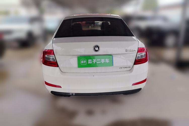 Used Skoda Octavia 2016 1.6L Automatic Chuanxing Edition Rear