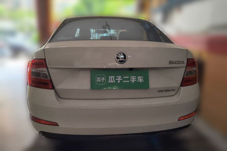 Used Skoda Octavia 2016 1.6L Automatic Chuanxing Edition Rear