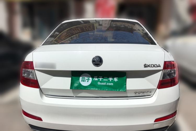 Used Skoda Octavia 2016 1.6L Automatic Smart Drive Edition Rear