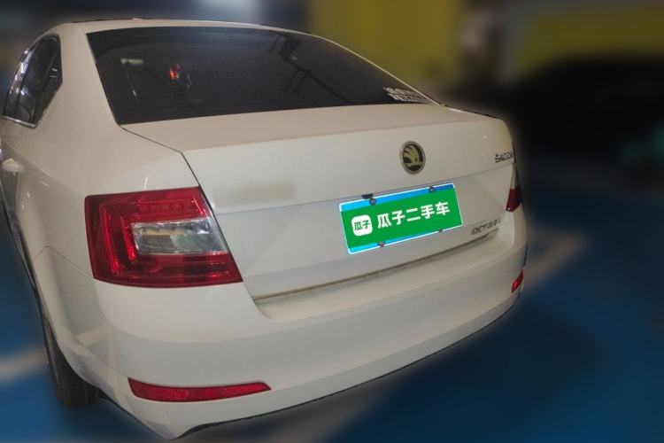 Used Skoda Octavia 2016 1.6L Automatic Smart Drive Edition Rear