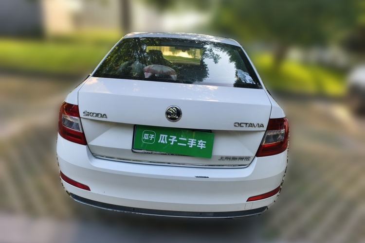 Used Skoda Octavia 2016 1.6L Automatic Smart Drive Edition Rear