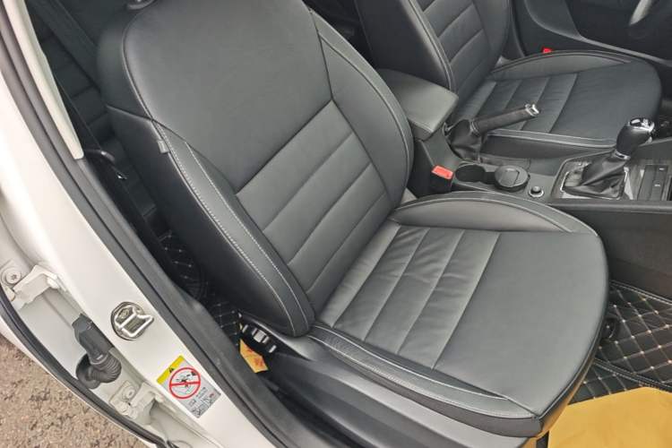 Used Skoda Octavia 2016 TSI280 DSG Smart Drive Edition Right Front Seat