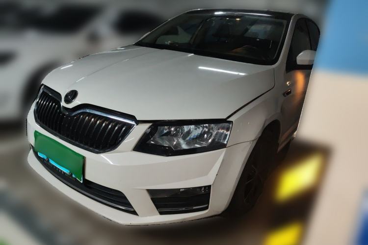 Used Skoda Octavia 2016 1.6L Automatic Smart Drive Edition Guazi used car, China used car export, Used car for sale, Used  cars, Cheapest cars for sale