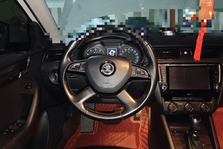 Used Skoda Octavia 2016 1.6L Automatic Smart Drive Edition Steering Wheel