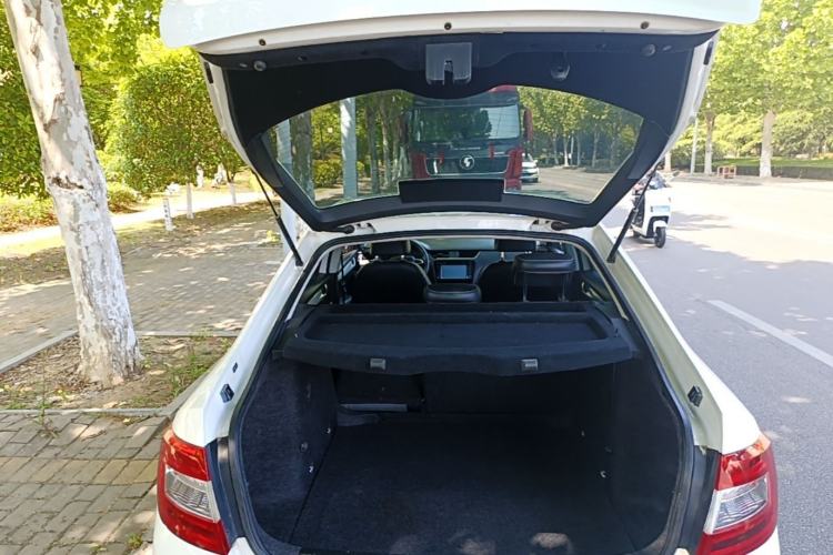 Used Skoda Octavia 2016 1.6L Manual Trend Edition Trunk