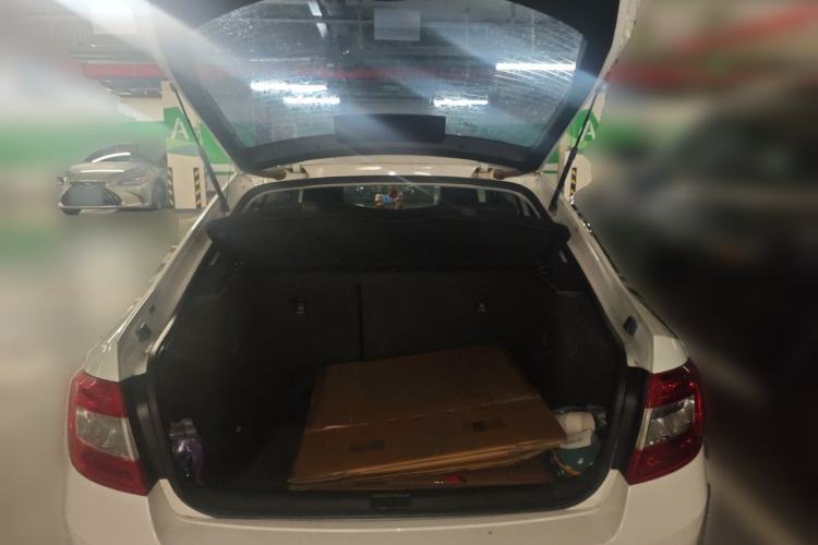 Used Skoda Octavia 2016 1.6L Automatic Smart Drive Edition Trunk