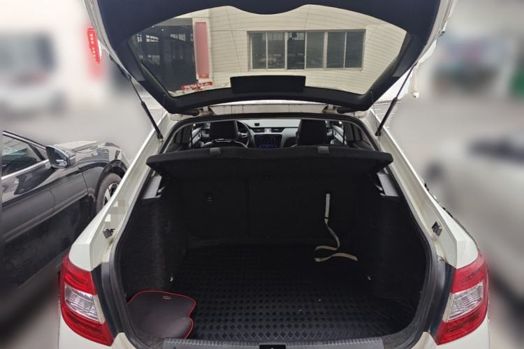 Used Skoda Octavia 2016 1.6L Manual Trend Edition Trunk