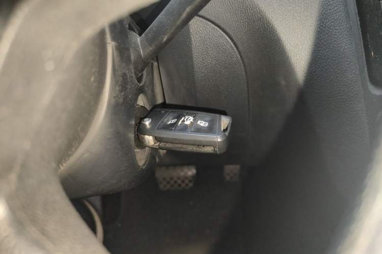 Used Skoda Octavia 2016 1.6L Automatic Chuanxing Edition Vehicle Key
