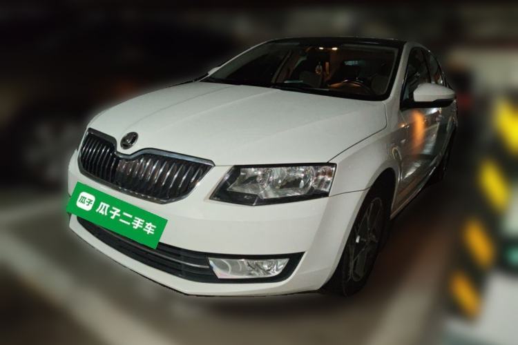 Ojetý Skoda Octavia 2016 1.6L Automatic Smart Drive Edition Guazi used car, China used car export, Used car for sale, Used  cars, Cheapest cars for sale