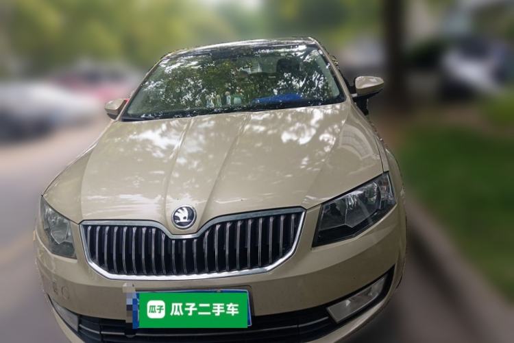 Used Skoda Octavia 2016 1.6L Automatic Smart Drive Edition Front
