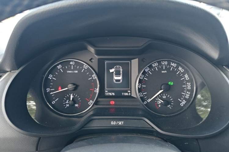 Used Skoda Octavia 2016 1.6L Automatic Smart Drive Edition Instrument Cluster