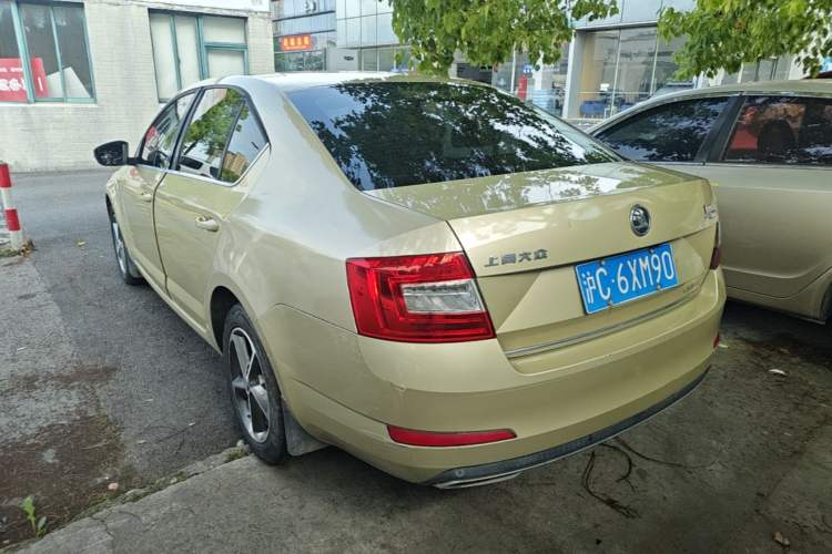 Used Skoda Octavia 2016 1.6L Automatic Smart Drive Edition Rear Left 45 Deg