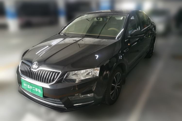 Gebrauchter Skoda Octavia 2017 1.6L Automatic Smart Drive Edition Guazi used car, China used car export, Used car for sale, Used  cars, Cheapest cars for sale