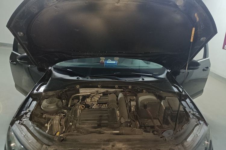 Used Skoda Octavia 2017 TSI280 DSG Smart Drive Edition Engine Bay