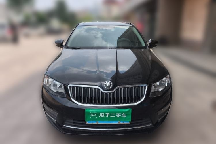 Used Skoda Octavia 2017 1.6L Manual Smart Drive Edition Front