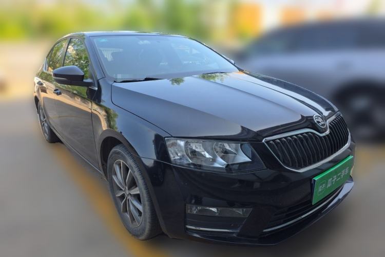 Used Skoda Octavia 2017 1.6L Manual Trend Edition Front Right 45 Deg