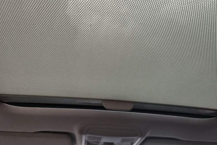 Used Skoda Octavia 2017 1.6L Manual Smart Drive Edition Headliner