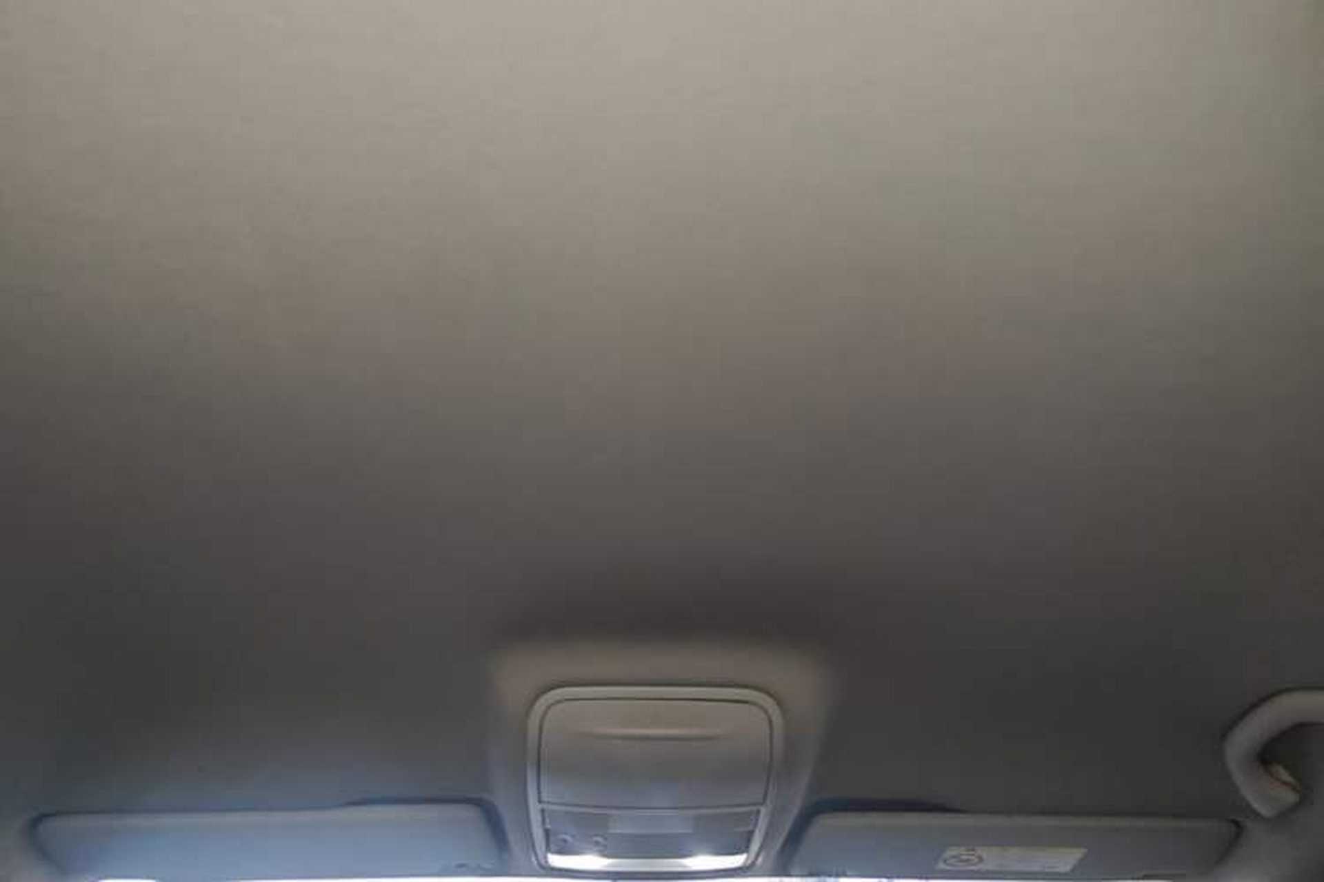 Used Skoda Octavia 2017 Classic Model 1.6L Manual Comfort Edition Headliner