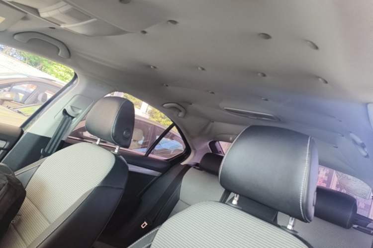 Used Skoda Octavia 2017 1.6L Automatic Chuanxing Edition Headliner