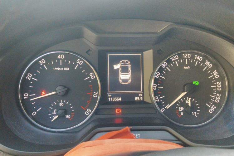 Used Skoda Octavia 2017 TSI280 DSG Smart Drive Edition Instrument Cluster