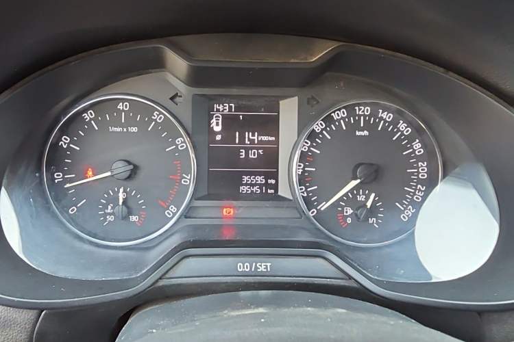Used Skoda Octavia 2017 1.6L Manual Trend Edition Instrument Cluster