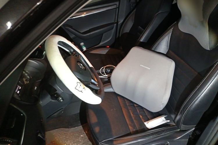 Used Skoda Octavia 2017 1.6L Automatic Smart Drive Edition Left Front Seat