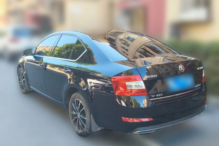 Used Skoda Octavia 2017 TSI280 DSG Smart Drive Edition Rear Left 45 Deg