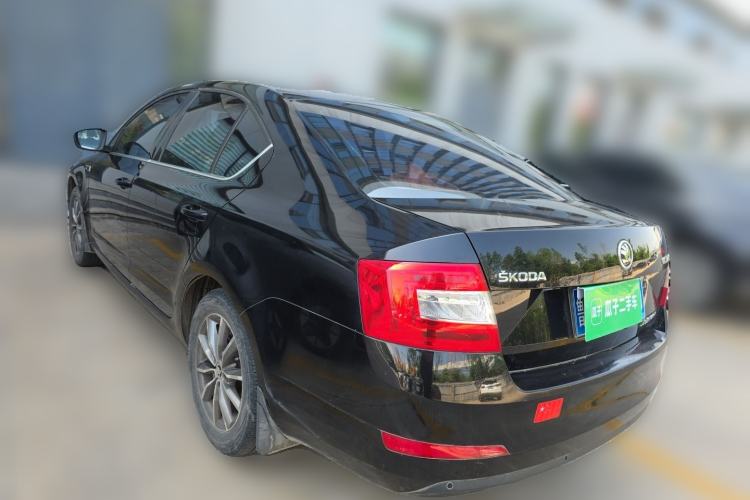 Used Skoda Octavia 2017 1.6L Manual Trend Edition Rear Left 45 Deg