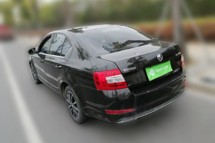 Used Skoda Octavia 2017 1.6L Automatic Smart Drive Edition Rear Left 45 Deg