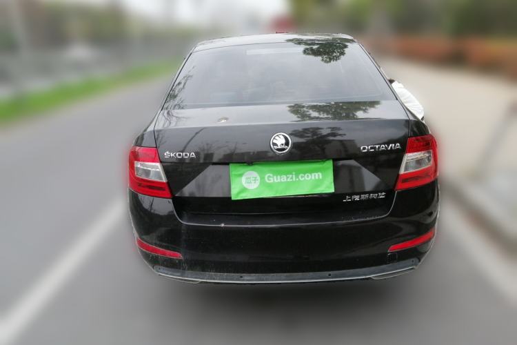 Used Skoda Octavia 2017 1.6L Automatic Smart Drive Edition Rear