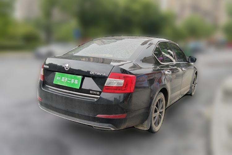 Used Skoda Octavia 2017 1.6L Automatic Smart Drive Edition Rear Right 45 Deg