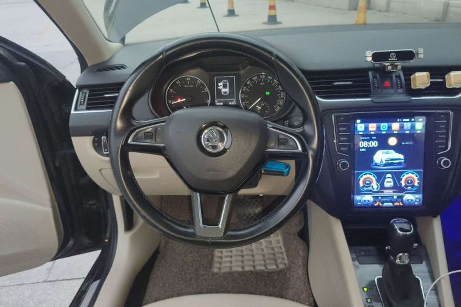 Used Skoda Octavia 2017 1.6L Automatic Smart Drive Edition Steering Wheel