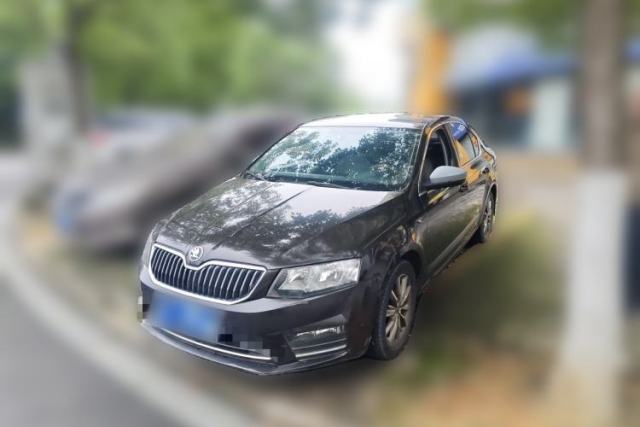 Used Skoda Octavia 2017 1.6L Manual Front-Wheel-Drive Version