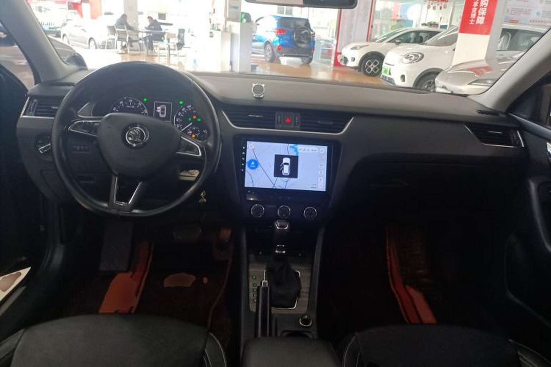 Used Skoda Octavia 2017 1.6L Automatic Smart Drive Edition Center Console