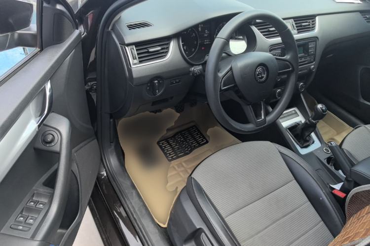 Used Skoda Octavia 2017 1.6L Manual Trend Edition Driver Seat