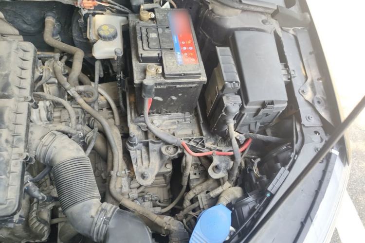 Used Skoda Octavia 2017 1.6L Automatic Smart Drive Edition Engine Bay Left