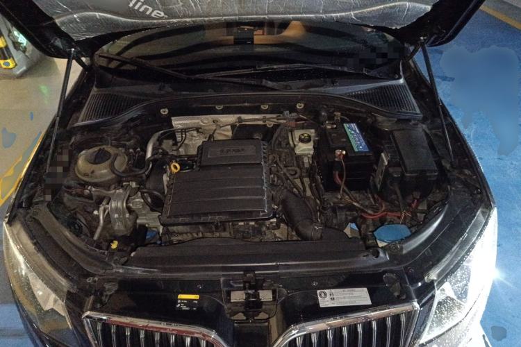 Used Skoda Octavia 2017 1.6L Automatic Chuanxing Edition Engine Bay