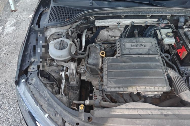 Used Skoda Octavia 2017 1.6L Automatic Smart Drive Edition Engine Bay Right