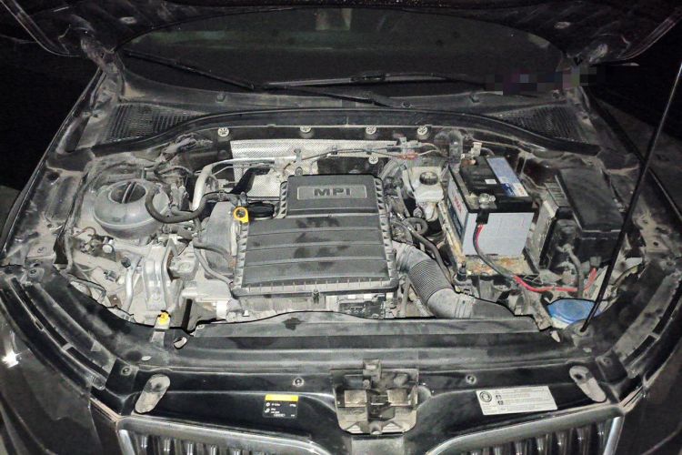 Used Skoda Octavia 2017 1.6L Manual Trend Edition Engine Bay