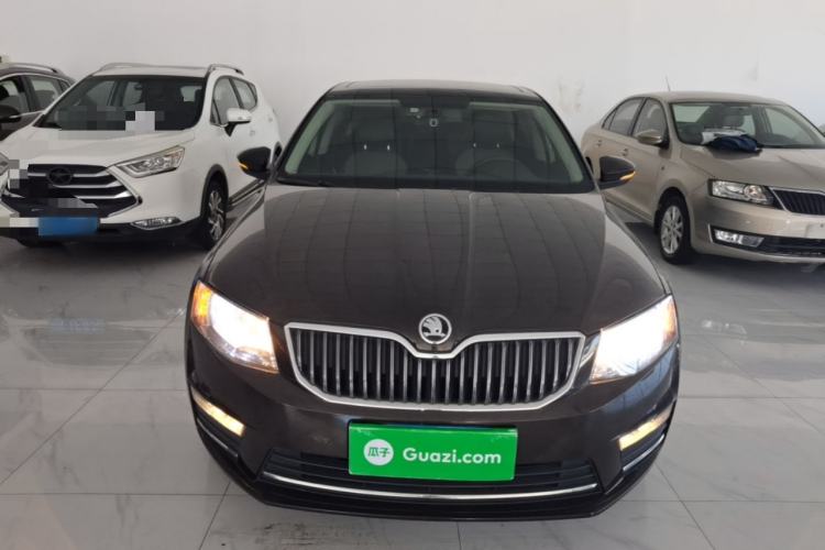 Used Skoda Octavia 2017 1.6L Automatic Chuanxing Edition Front