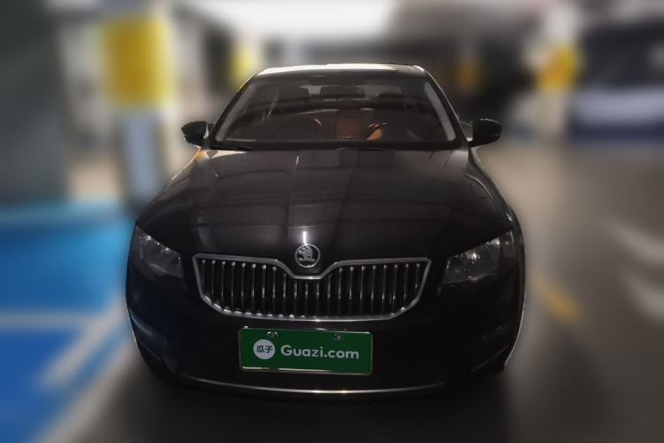 Used Skoda Octavia 2017 1.6L Manual Smart Drive Edition Front